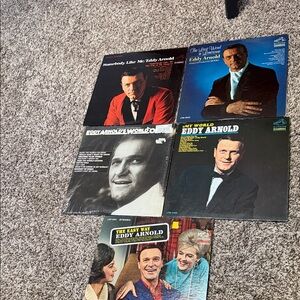 Eddy Arnold Vinyl Record Lot with Multiple Album Covers